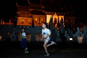 BIB: 009
                            <button type="button" onclick="openModal(22280687)" class="btn btn-primary btn-sm float-right btn-popup" data-toggle="modal" data-target=".modal-high-quality">
                        <i class="fas fa-shopping-cart"></i> Add to Cart
                    </button>
                                            <button type="button" onclick="isThisMe(22280687, true)" class="btn btn-success btn-sm float-right btn-popup btn-isme hidden" data-toggle="tooltip" data-placement="bottom" title="นี่คือรูปของคุณใช่ไหม คลิกที่นี่เพื่อเอาเข้าอัลบั้ม">
                        <i class="fas fa-plus"></i> Add to album
                    </button>
                    <button type="button" onclick="isThisMe(22280687, false)" class="btn btn-warning btn-sm float-right btn-popup btn-isnotme hidden">
                        <i class="fas fa-ban"></i> Remove from album
                    </button>